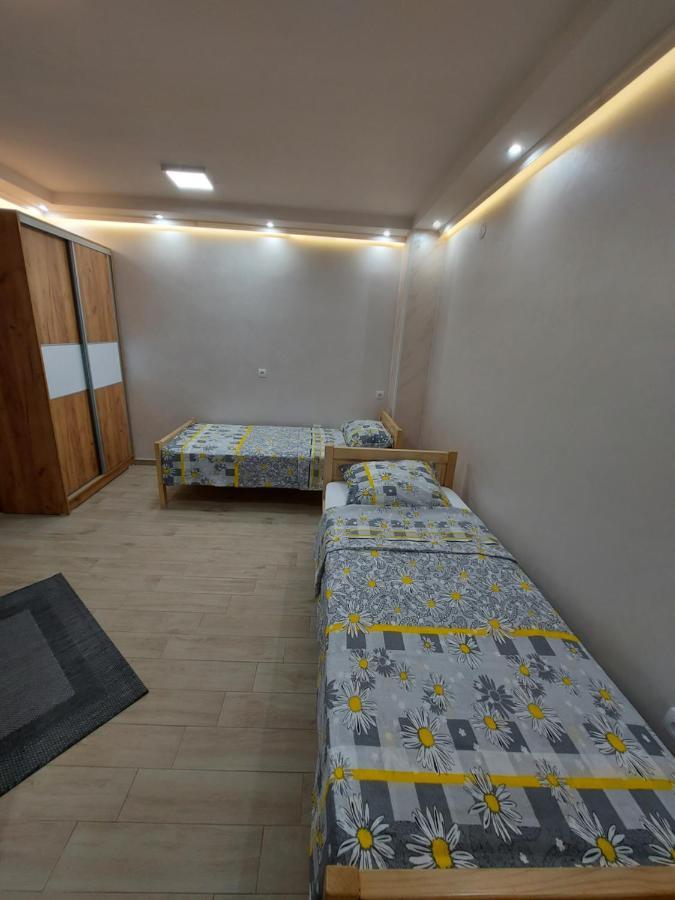 Stiv Apartmani Lukovo Luaran gambar