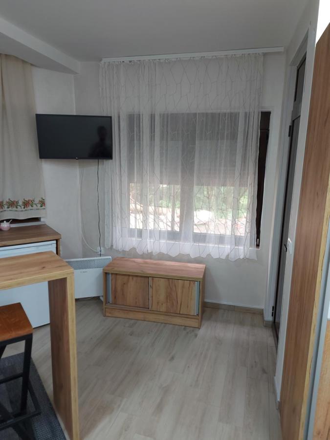Stiv Apartmani Lukovo Luaran gambar