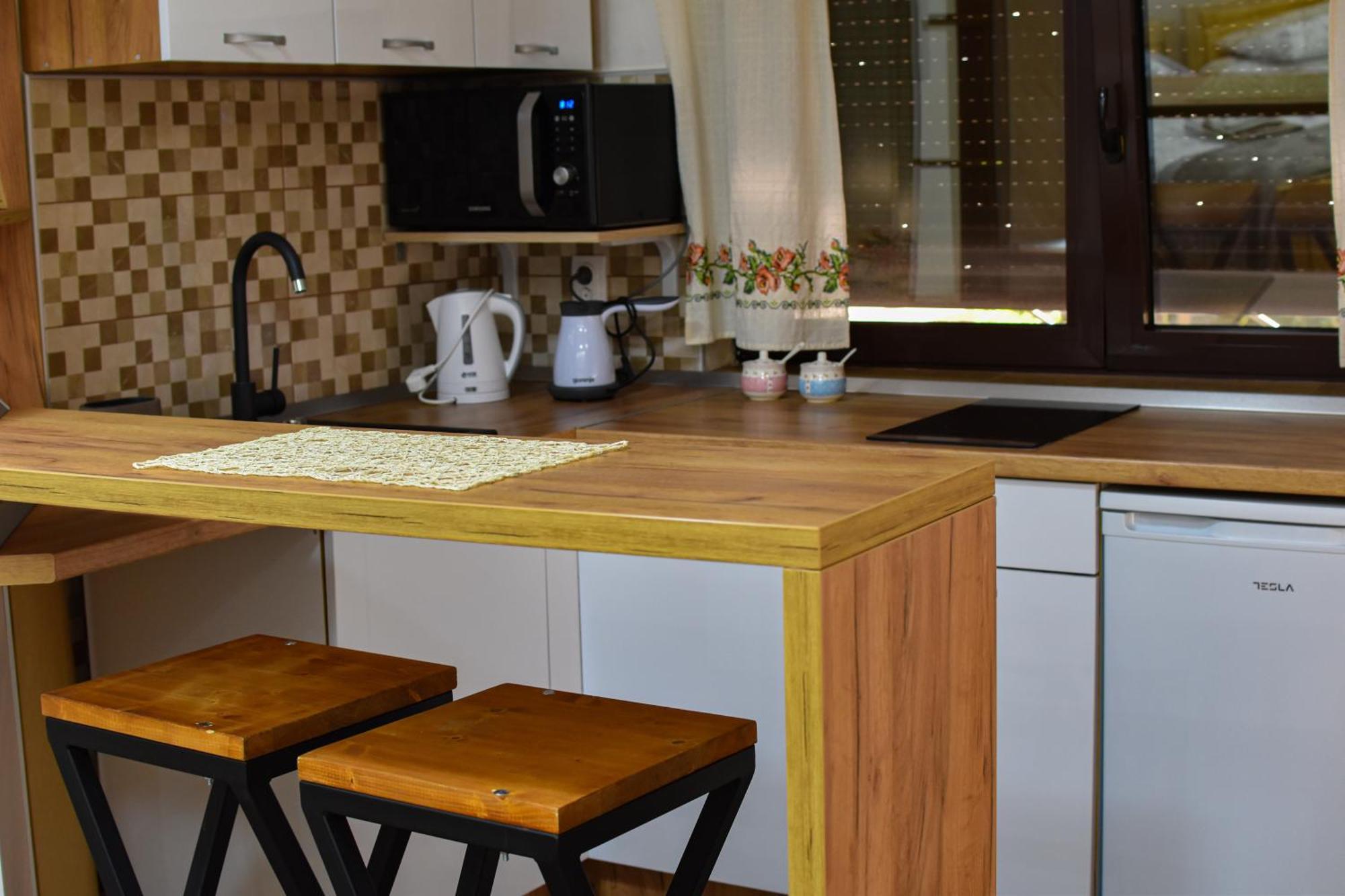 Stiv Apartmani Lukovo Luaran gambar