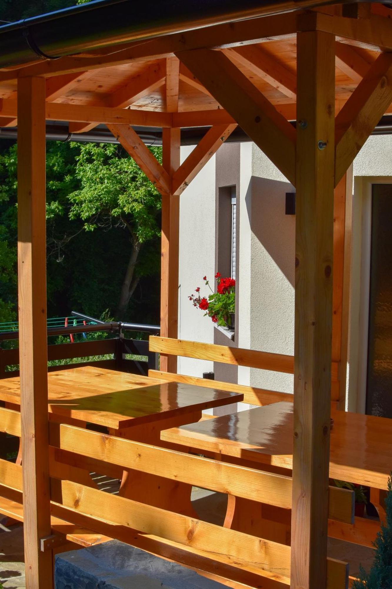 Stiv Apartmani Lukovo Luaran gambar